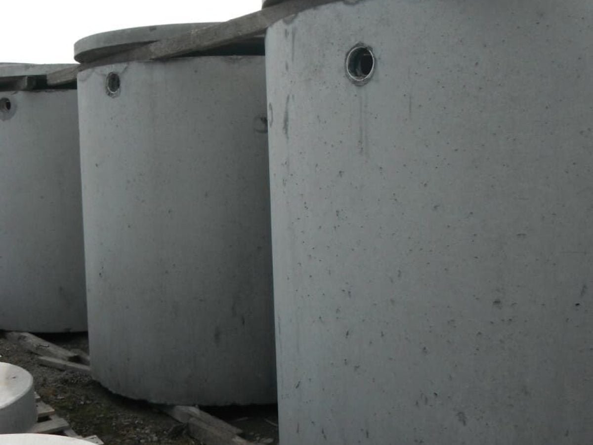 عزل خزان المياه الخرساني